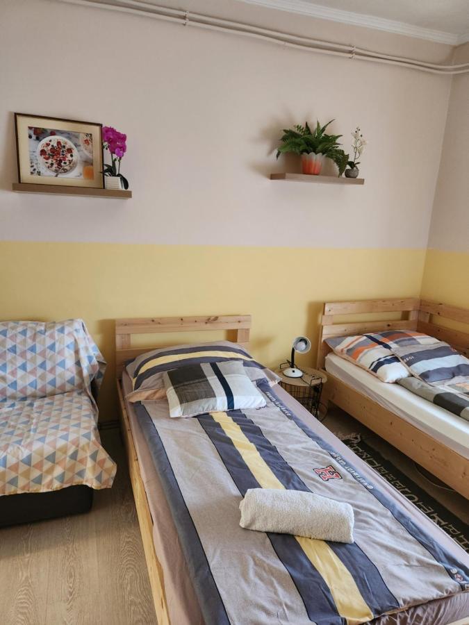 Orsi Apartman / Vendeghaz Kecskemét Eksteriør bilde