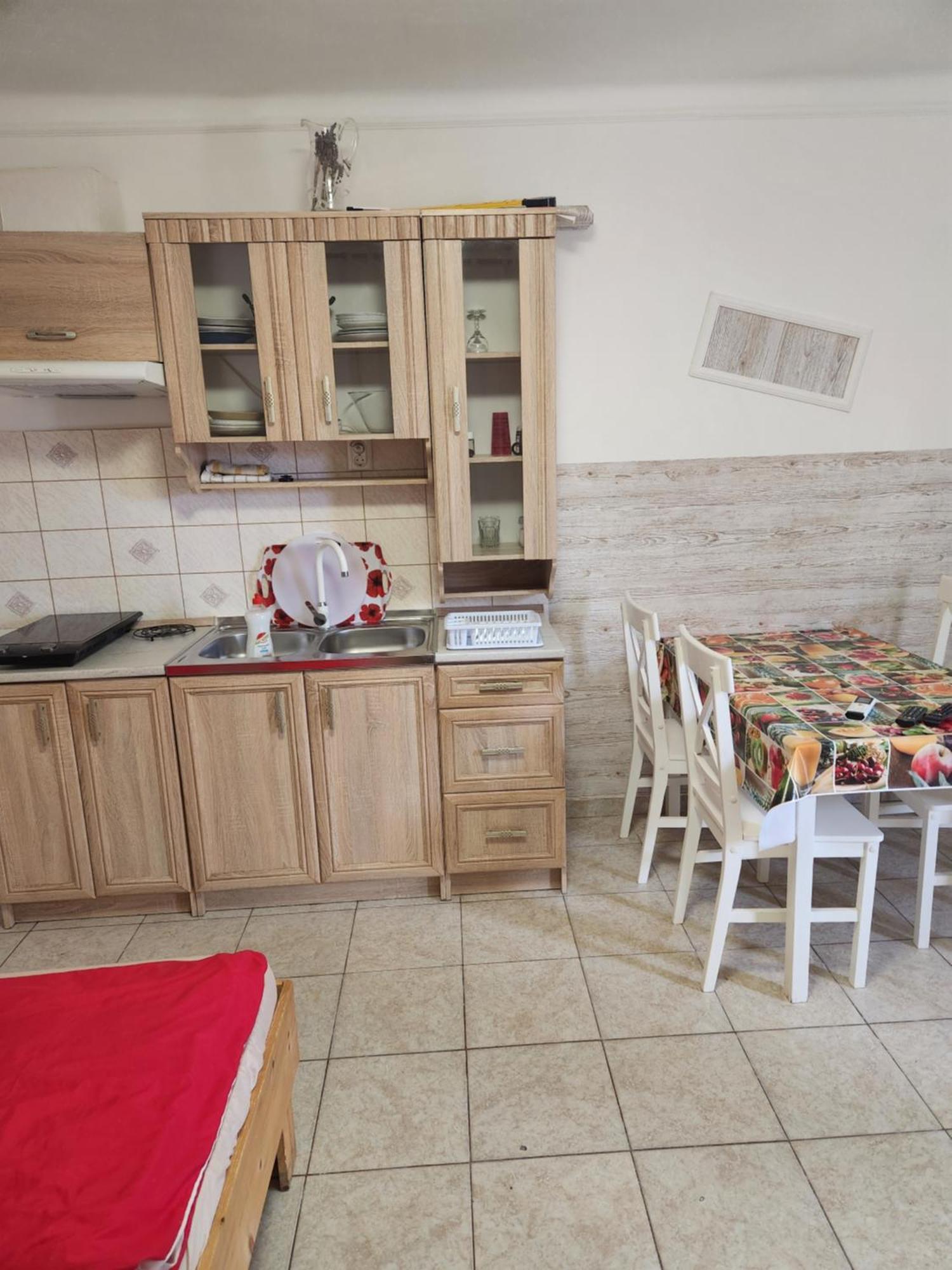 Orsi Apartman / Vendeghaz Kecskemét Eksteriør bilde